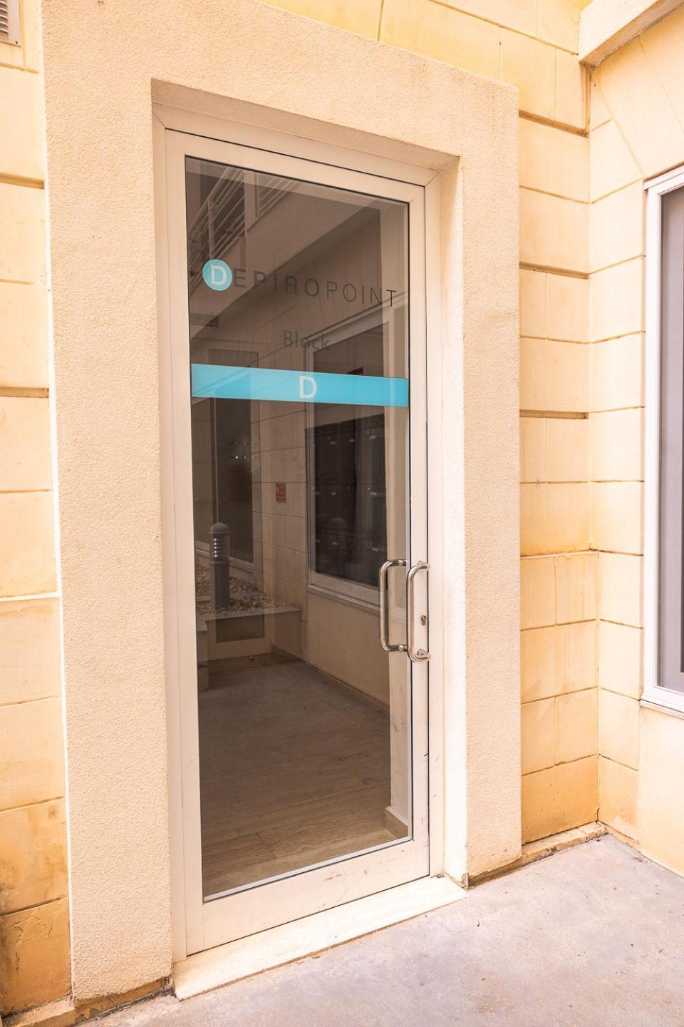 Balluta Bay Spacious Apt - 2Br Sliema Exterior foto